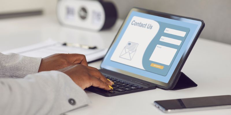 How Do Website Contact Forms Work?